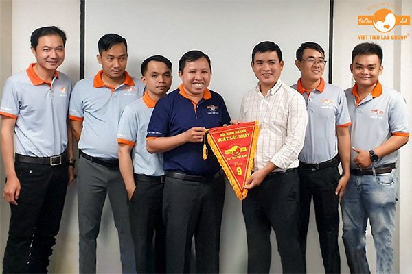 Việt Tiên Lab Group Vinh Danh Đội Kinh Doanh Xuất Sắc Nhất Tháng 9/2020